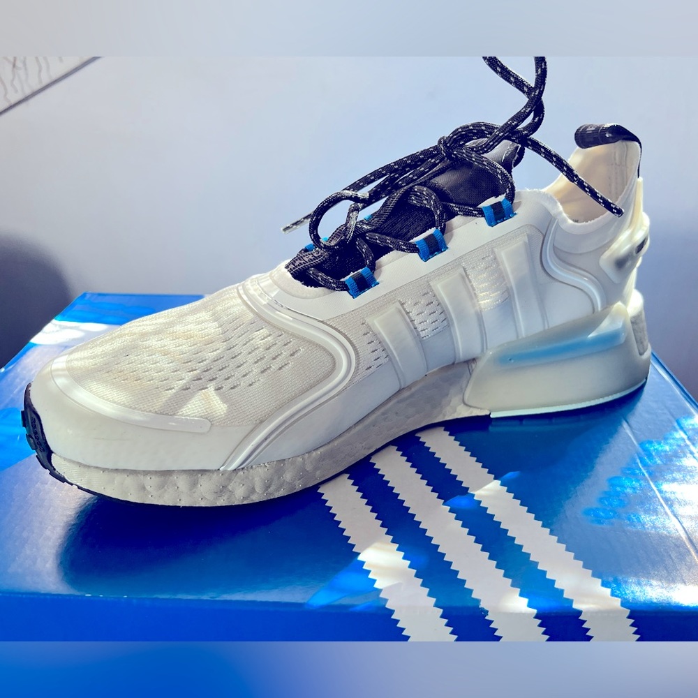 Brand New Adidas NMD V3